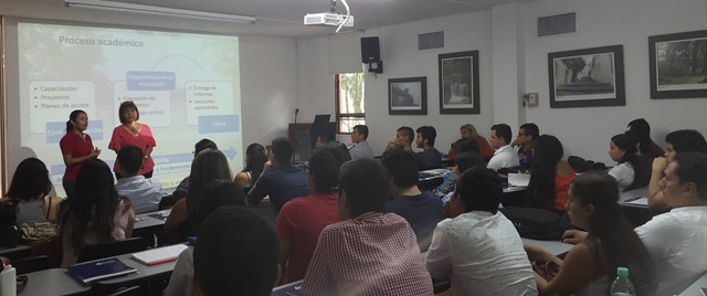 Con 49 estudiantes de diferentes programas académicos de la Universidad se lleva a cabo la capacitación para su participación en Paz y Región.