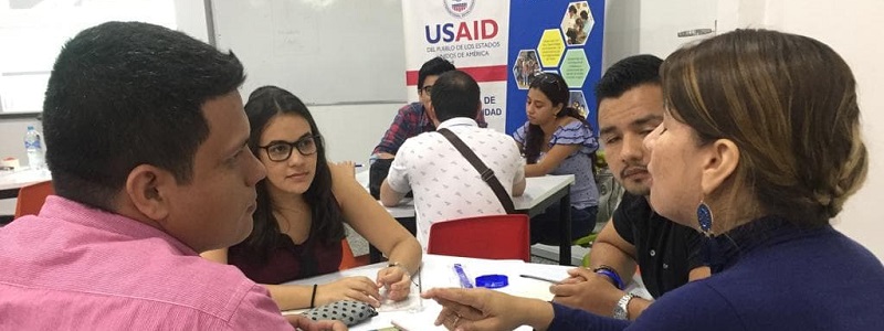 Paz y Región se amplía a través del diplomado en Gestión Pública, que se desarrolla de la mano con el programa RGA de la Usaid.